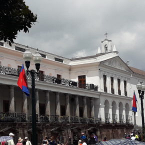 Ecuador: nueva Ley económica urgente incluye derechos a evasores